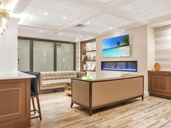 27010 Grand Central Parkway 22S, Floral Park NY 11005