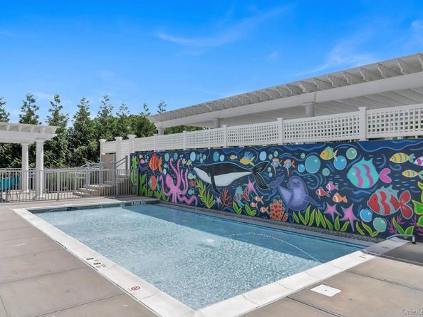 27010 Grand Central Parkway 22S, Floral Park NY 11005