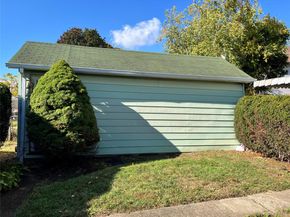 40 Lafayette Avenue, Westbury NY 11590