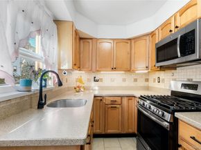 737 Tuckahoe Road 22, Yonkers NY 10710