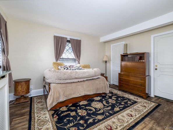 75 Hendrickson Avenue, Rockville Centre NY 11570