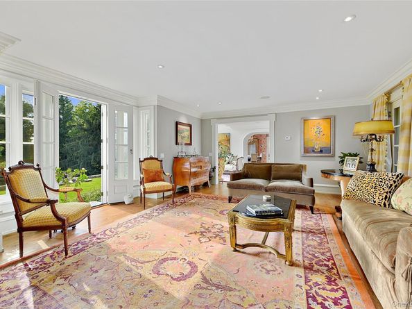 16 Whippoorwill Road, Armonk NY 10504