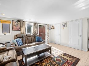 94 Phipps Lane, Plainview NY 11803