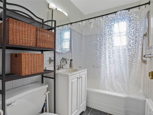 84-18 155th Avenue 1R, Howard Beach NY 11414