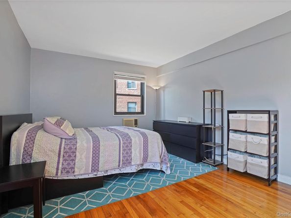 84-18 155th Avenue 1R, Howard Beach NY 11414