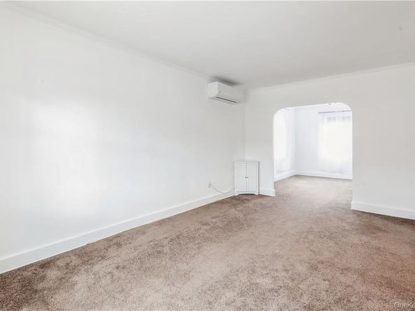 2336 Mickle Avenue A, Bronx NY 10469