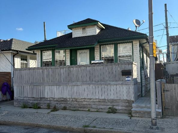 64 Tennessee Avenue, Long Beach NY 11561