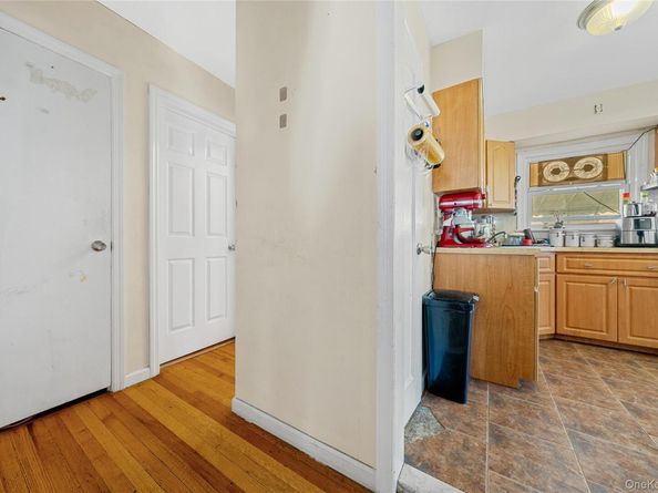 390 Locust Avenue, Uniondale NY 11553