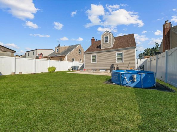 390 Locust Avenue, Uniondale NY 11553