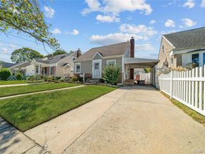 390 Locust Avenue, Uniondale NY 11553