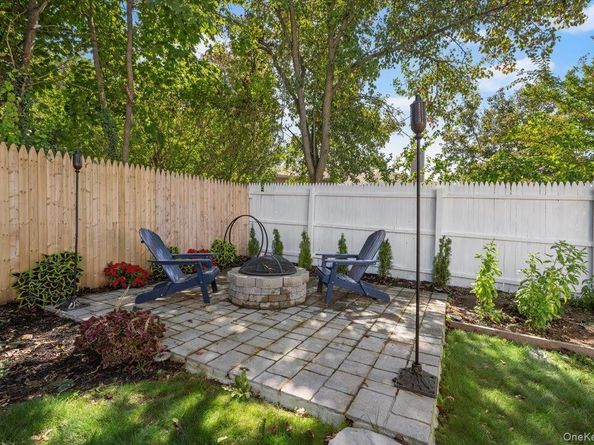 8 Barbara Lane, Jericho NY 11753