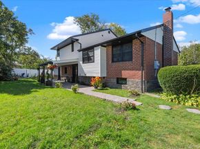 8 Barbara Lane, Jericho NY 11753