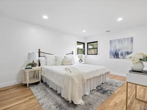8 Barbara Lane, Jericho NY 11753