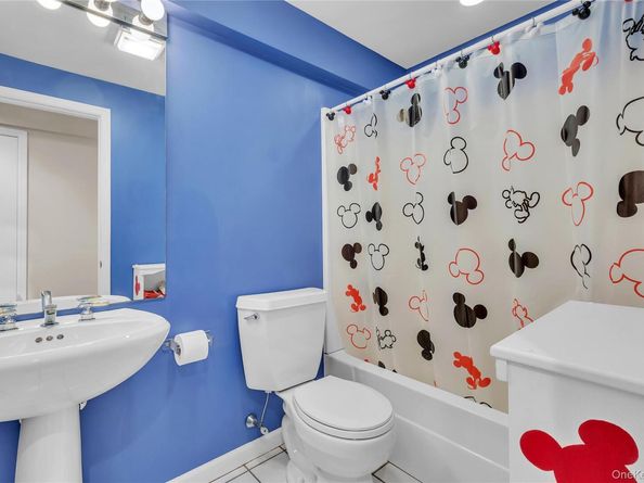 3154 Stoneleigh Court, Yorktown Heights NY 10598