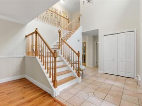 3154 Stoneleigh Court, Yorktown Heights NY 10598