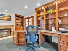 3154 Stoneleigh Court, Yorktown Heights NY 10598