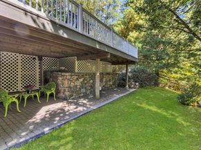 3154 Stoneleigh Court, Yorktown Heights NY 10598
