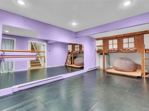 3154 Stoneleigh Court, Yorktown Heights NY 10598