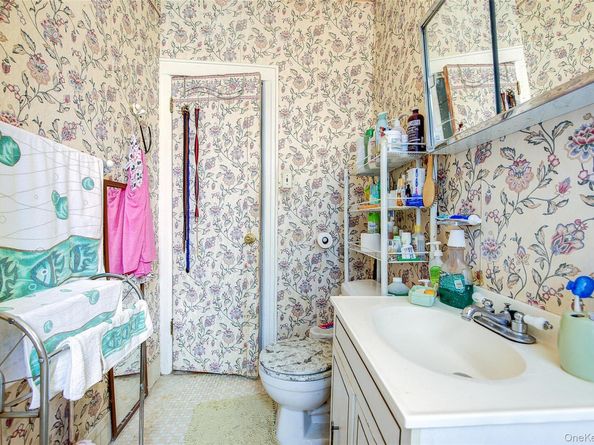 41-41 41 Street 1G, Sunnyside NY 11104