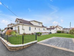 10 3rd Street, Rosedale NY 11422