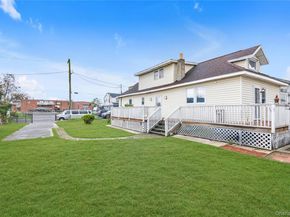10 3rd Street, Rosedale NY 11422