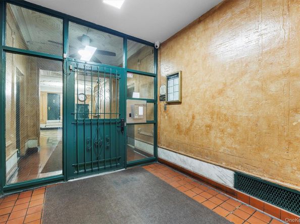 1670 Longfellow Avenue 4A, Bronx NY 10460