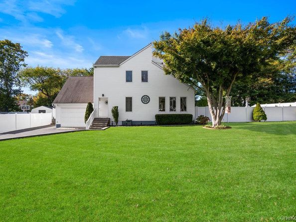 74 Joseph Place, Nesconset NY 11767