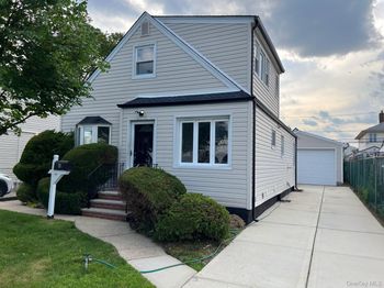 11 John Avenue