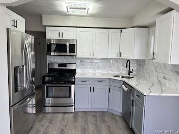 11 John Avenue, Elmont NY 11003