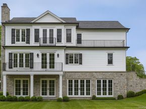 95 Plymouth Road, Manhasset NY 11030