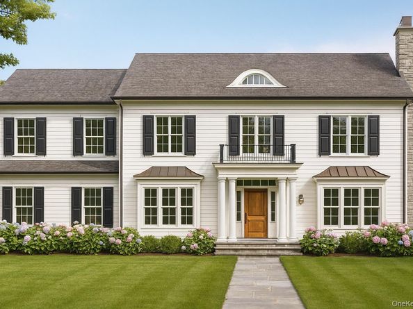 95 Plymouth Road, Manhasset NY 11030
