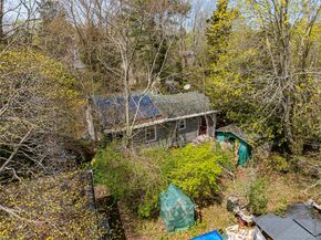 33 Locust Avenue 33 & 29, Southampton NY 11968