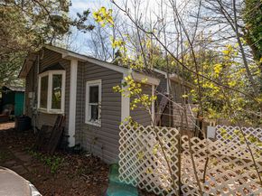 33 Locust Avenue 33 & 29, Southampton NY 11968
