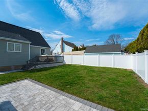 2381 Yorktown Street, Oceanside NY 11572