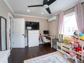 2381 Yorktown Street, Oceanside NY 11572