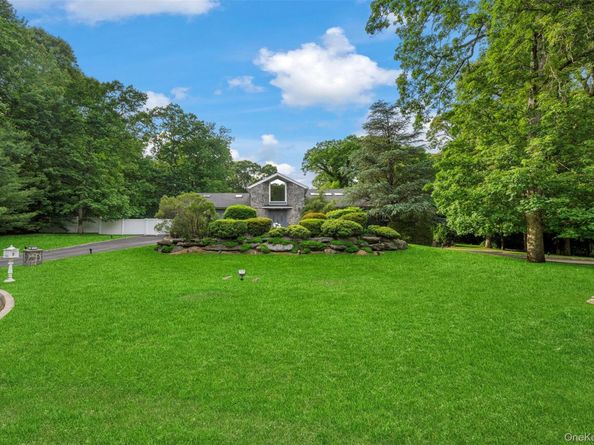 90 Belvedere Drive, Syosset NY 11791