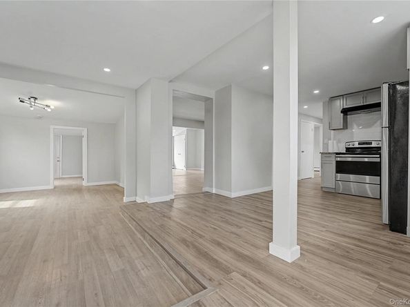 37 Fork Lane, Hicksville NY 11801