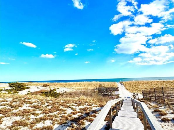 253 Dune 49, Westhampton Beach NY 11978