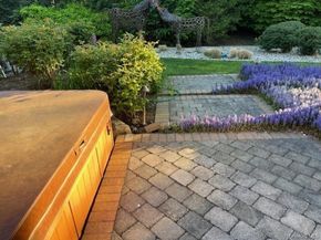 9 The Grasslands, Woodbury NY 11797