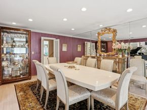 9 The Grasslands, Woodbury NY 11797
