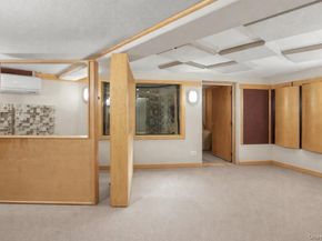 9 The Grasslands, Woodbury NY 11797