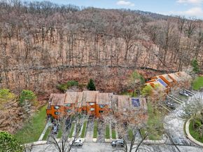 38 Amber Drive, Croton-on-Hudson NY 10520