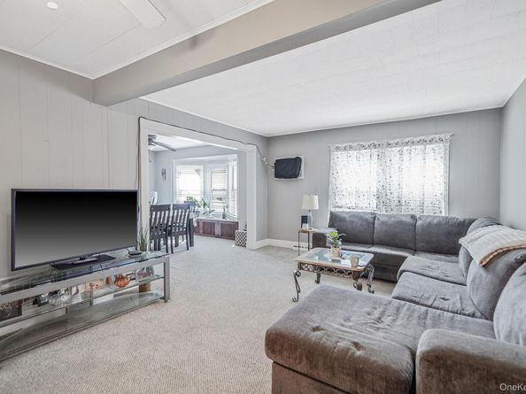 129 Bay Avenue, Patchogue NY 11772