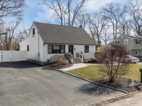 85 Joline Road, Port Jefferson Station NY 11776