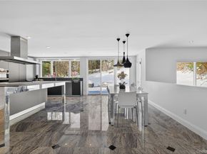 48 Westwood Court, Woodbury NY 11797