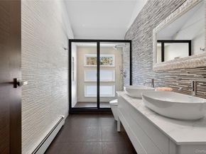 48 Westwood Court, Woodbury NY 11797