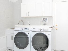 22 Peppermill Lane, Dix Hills NY 11746