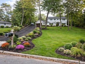 22 Peppermill Lane, Dix Hills NY 11746