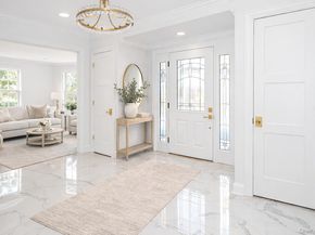 22 Peppermill Lane, Dix Hills NY 11746