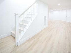 22 Peppermill Lane, Dix Hills NY 11746